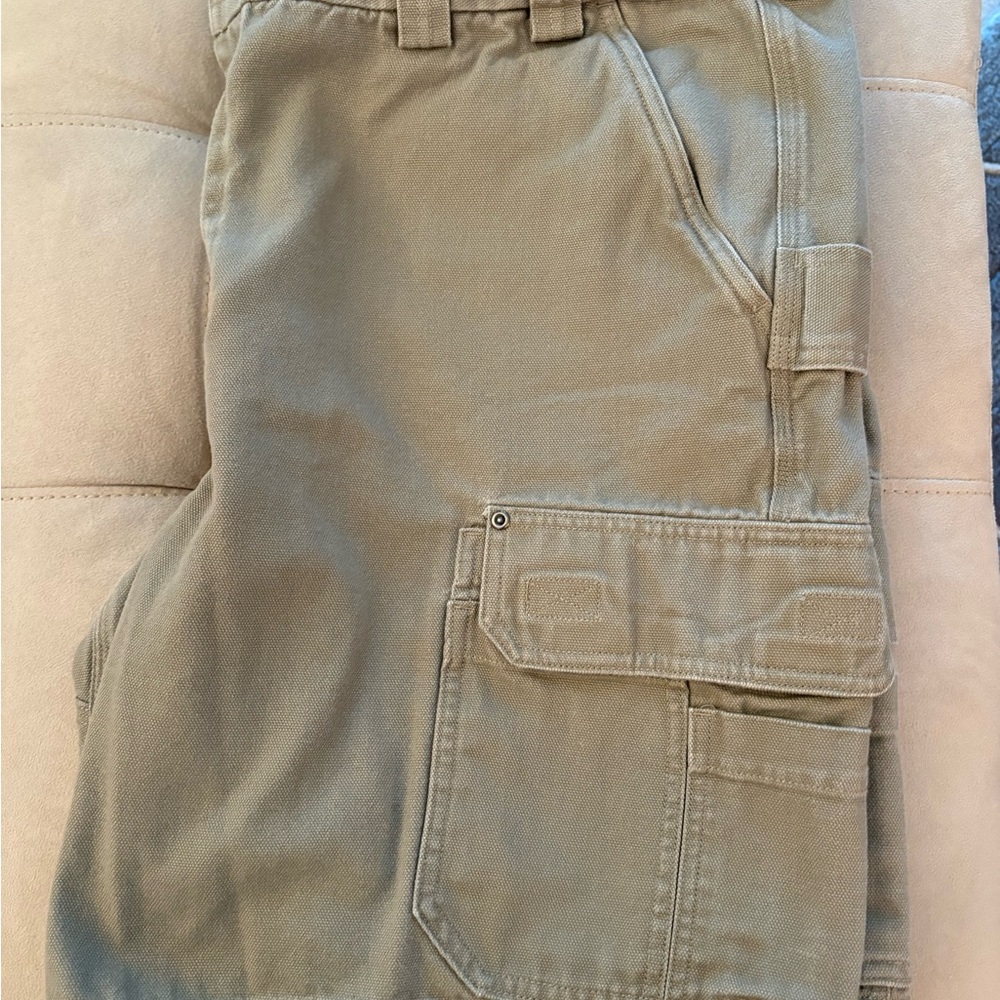 Duluth Trading Co Olive Cargo Pants